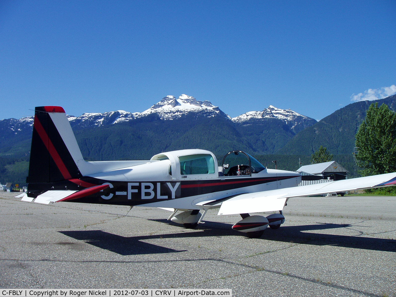 C-FBLY, 1992 American General AG-5B Tiger C/N 10127, Hanging out in Beautiful British Columbia, Canada