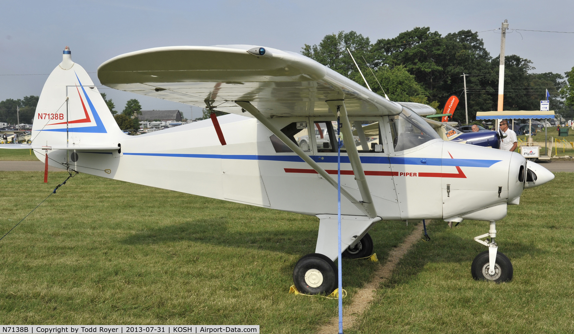 N7138B, 1956 Piper PA-22-150 Tri Pacer C/N 22-4358, Airventure 2013