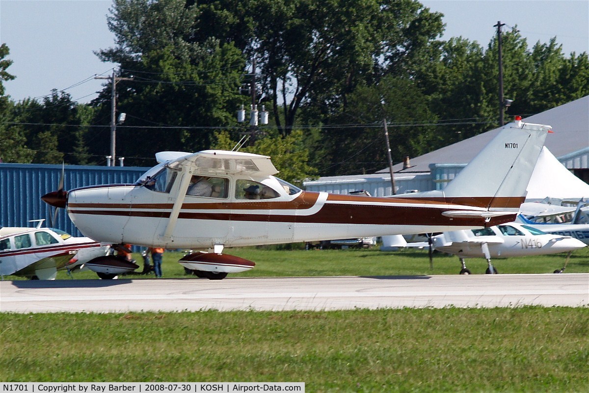 N1701, 1964 Cessna 172F C/N 17252418, Cessna 172F Skyhawk [172-52418] Oshkosh-Wittman Regional~N 30/07/2008