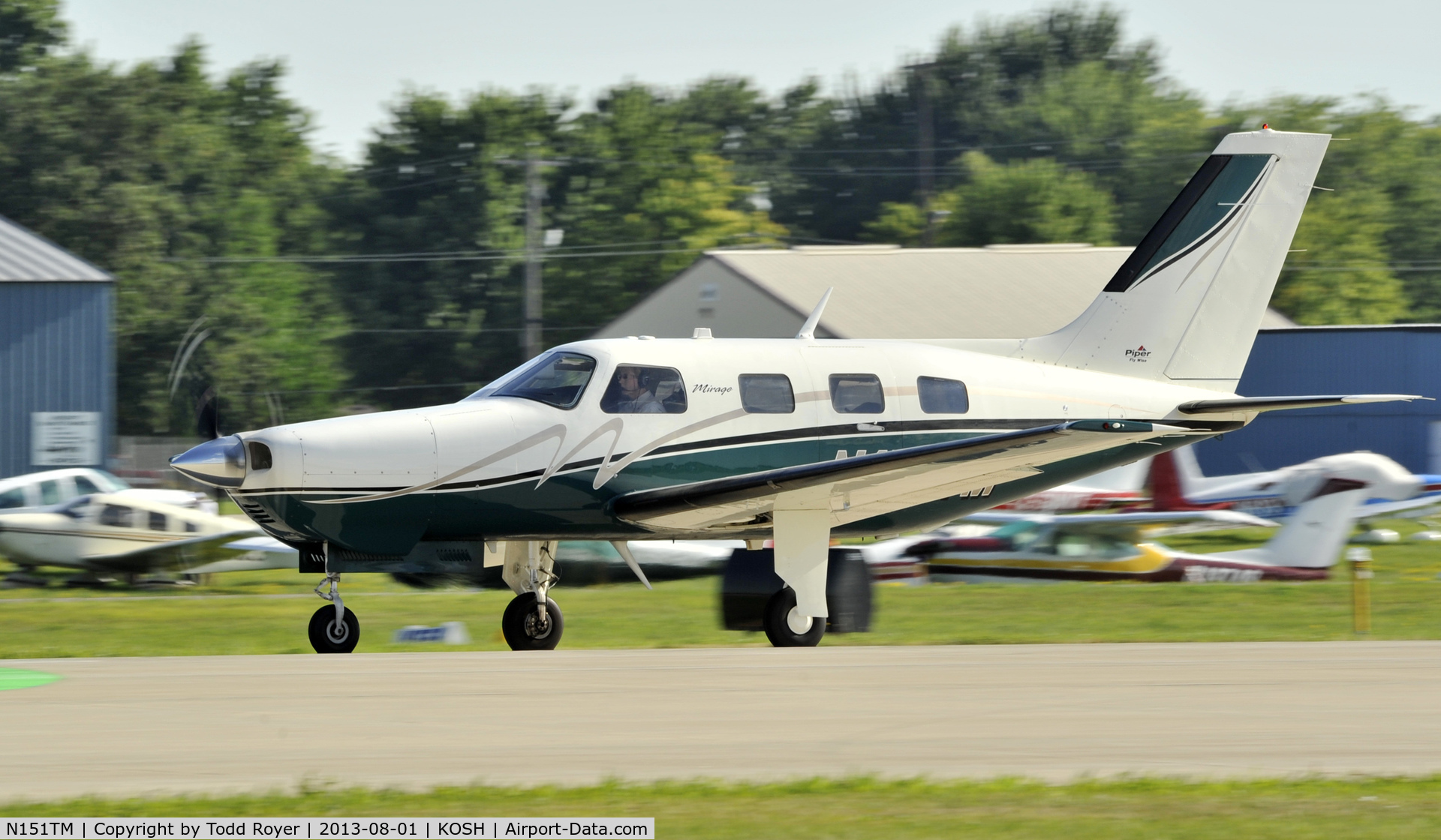 N151TM, Piper PA-46-350P Malibu Mirage C/N 4636467, Airventure 2013