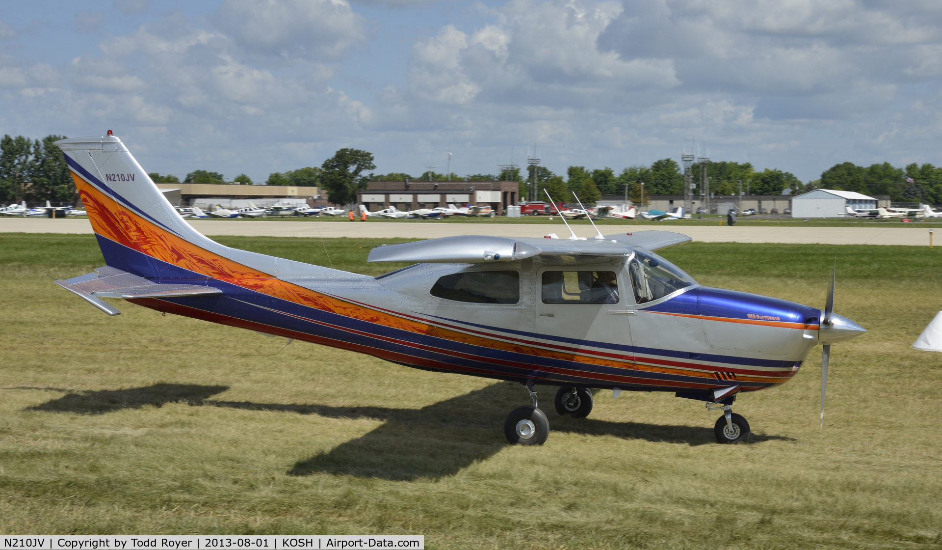N210JV, 1973 Cessna 210L Centurion C/N 21059850, Airventure 2013