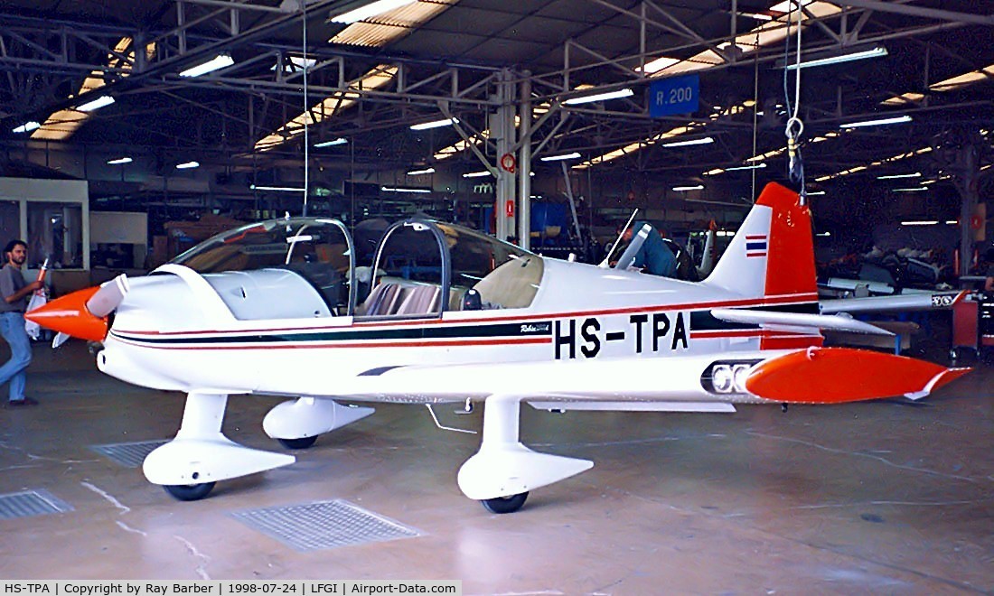 HS-TPA, 1999 Robin R-2160i Alpha Sport Alpha Sport C/N 323, Robin R.2160i Alpha Sport [323] (Civil Aviation Training Centre) Dijon-Darois~F 24/07/1998. Being prepared for delivery.