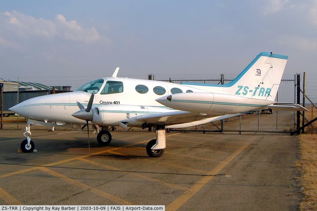 ZS-TRR, Cessna 401 C/N 401-0249, Cessna 401 [401-0249] (Mpumalanga Air Services) Johannesburg Int~ZS 09/10/2003
