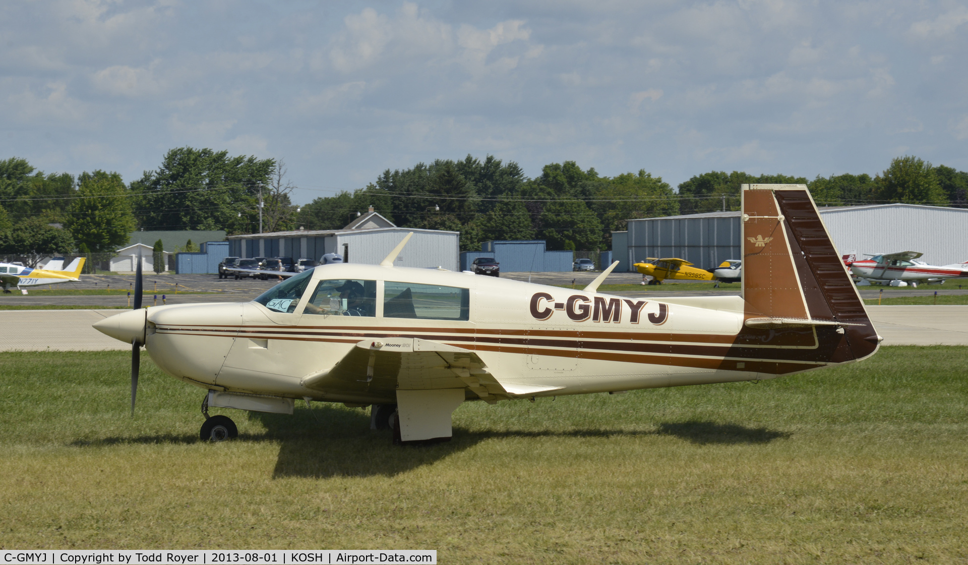C-GMYJ, 1978 Mooney M20J 201 C/N 24-0733, Airventure 2013