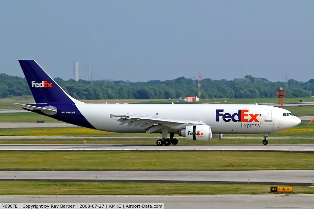 N690FE, 2007 Airbus A300F4-605R C/N 0876, Airbus A300F4-605R [876] (Federal Express) Milwaukee-General Mitchell International~G 27/07/2008