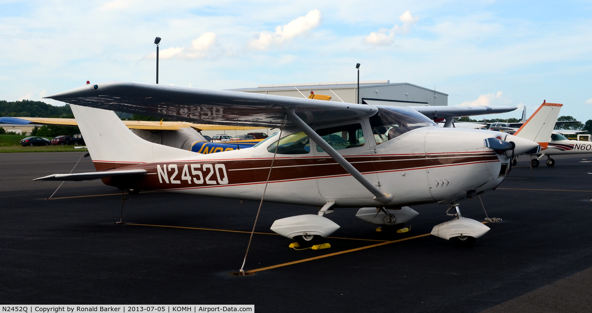 N2452Q, 1966 Cessna 182K Skylane C/N 18257652, Orange