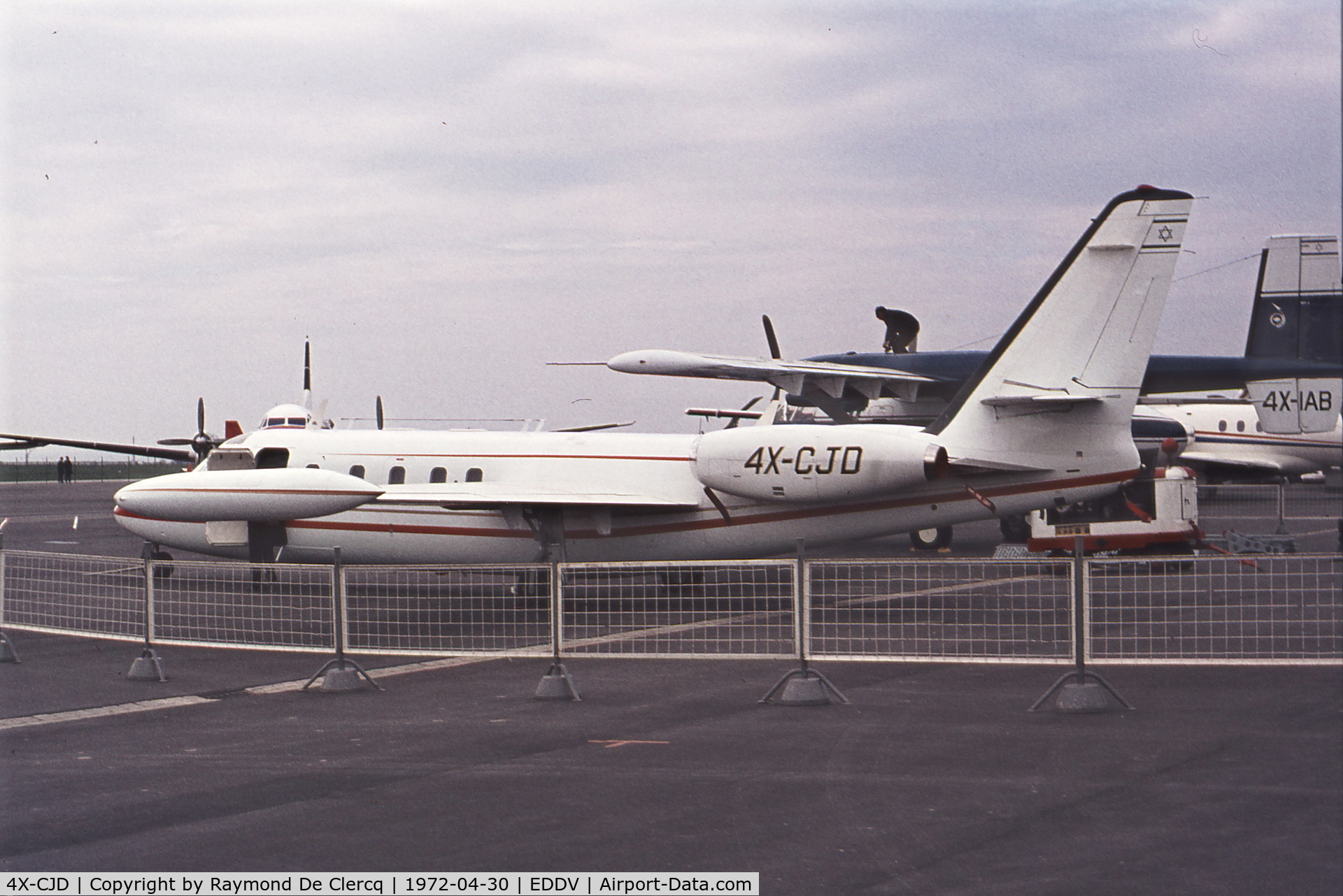 4X-CJD, Israel Aircraft Industries 1123 Commodore Jet C/N 151, Hannover Messe 1972