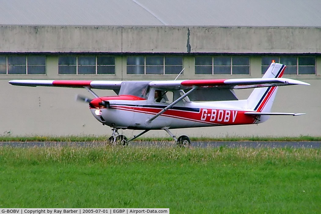 G-BOBV, 1977 Reims F150M C/N 1415, R/Cessna F.150H [1415] Kemble~G 01/07/2005
