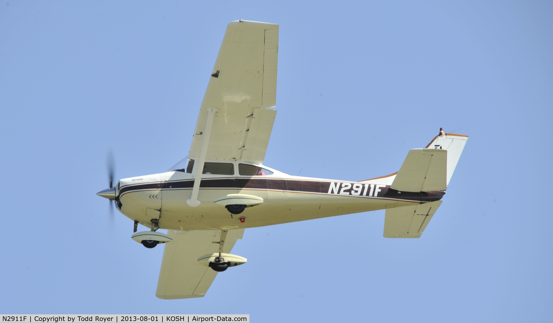 N2911F, 1966 Cessna 182J Skylane C/N 18257011, Airventure 2013