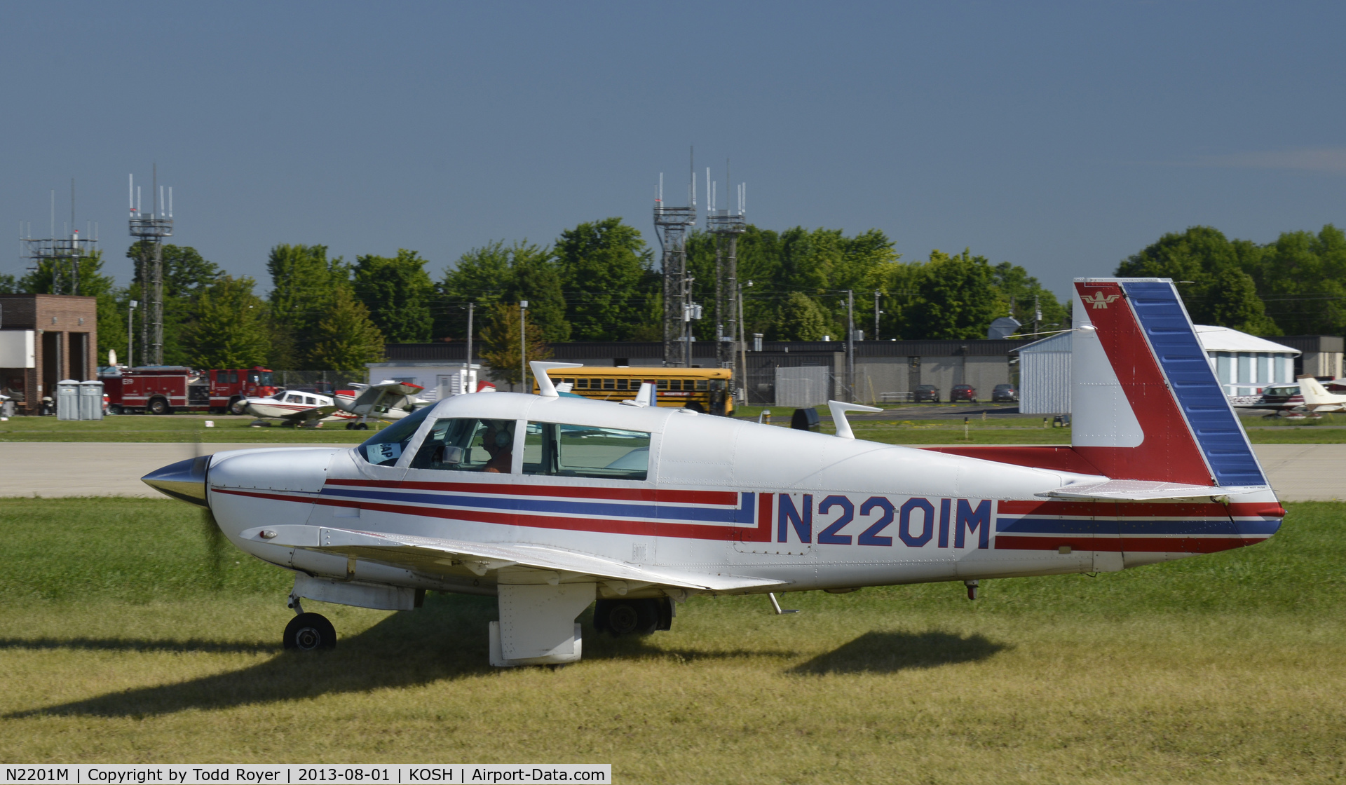 N2201M, 1978 Mooney M20J 201 C/N 24-0560, Airventure 2013