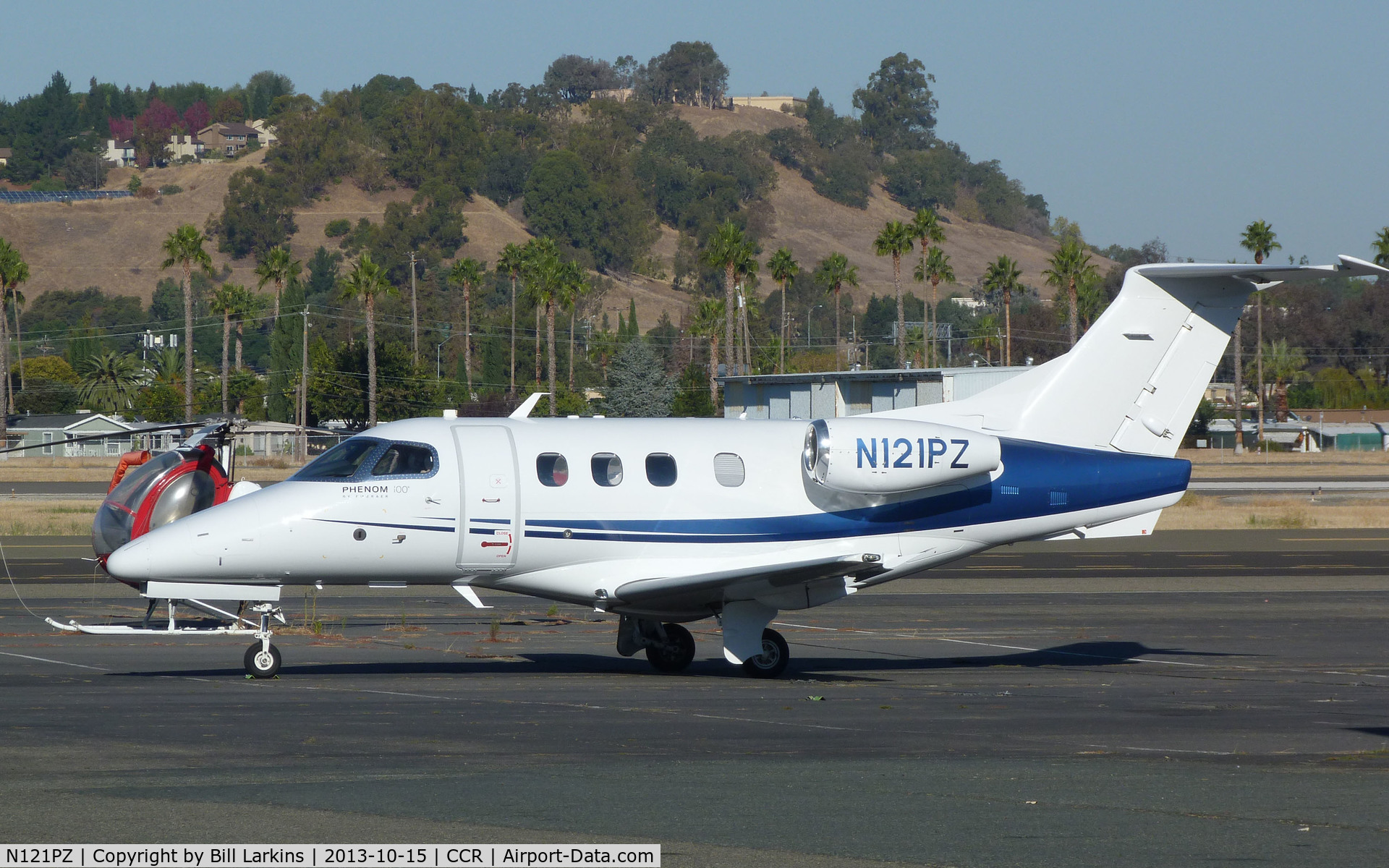 N121PZ, 2010 Embraer EMB-500 Phenom 100 C/N 50000153, Visitor