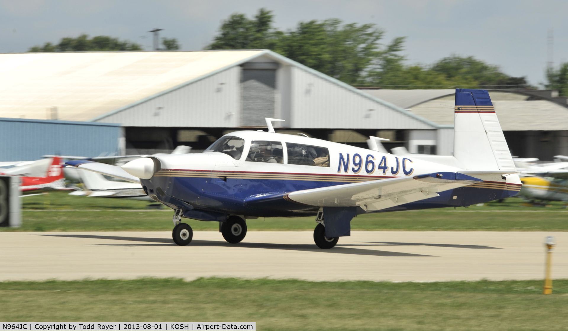 N964JC, 1976 Mooney M20F Executive C/N 22-1355, Airventure 2013