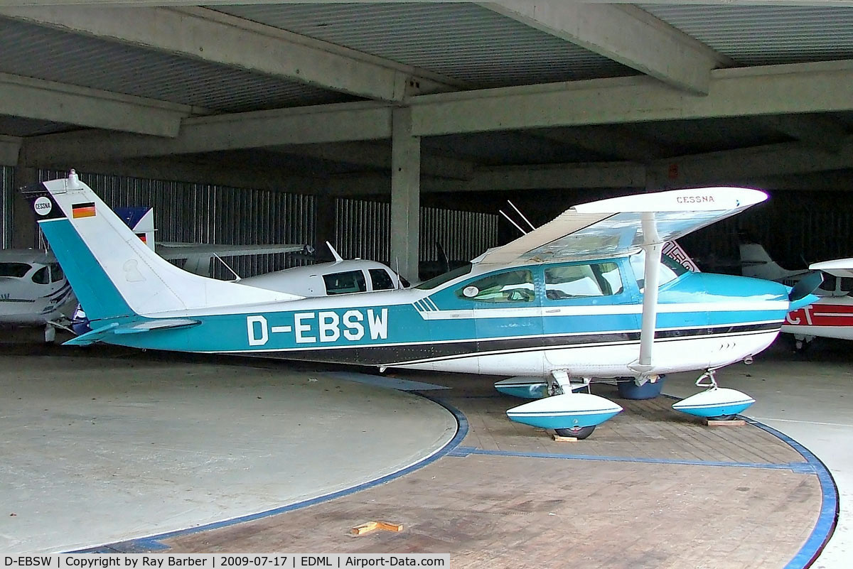 D-EBSW, 1965 Cessna 182J Skylane C/N 18256859, Cessna 182J Skylane [182-56859] Landshut~D 17/07/2009