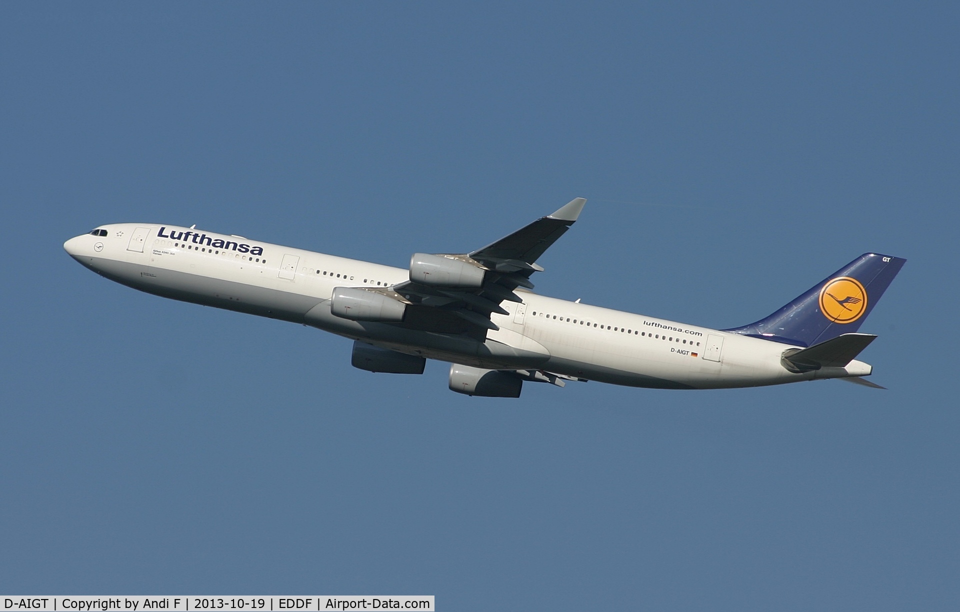 D-AIGT, 1999 Airbus A340-313 C/N 304, Lufthansa Airbus A340-313X
