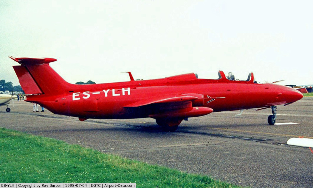 ES-YLH, 1973 Aero L-29 Delfin C/N 395142, Aero L-29 Delfin [395142] Cranfield~G 04/07/1998