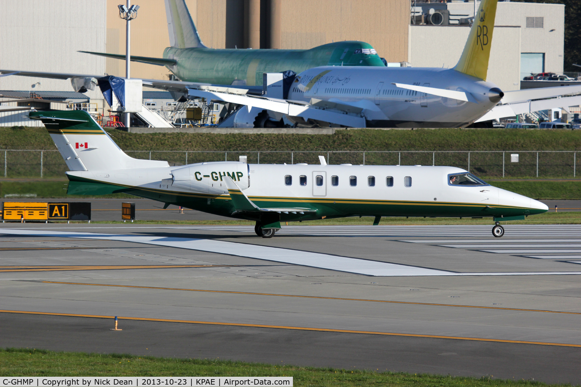 C-GHMP, 2001 Learjet 45 C/N 183, KPAE/PAE