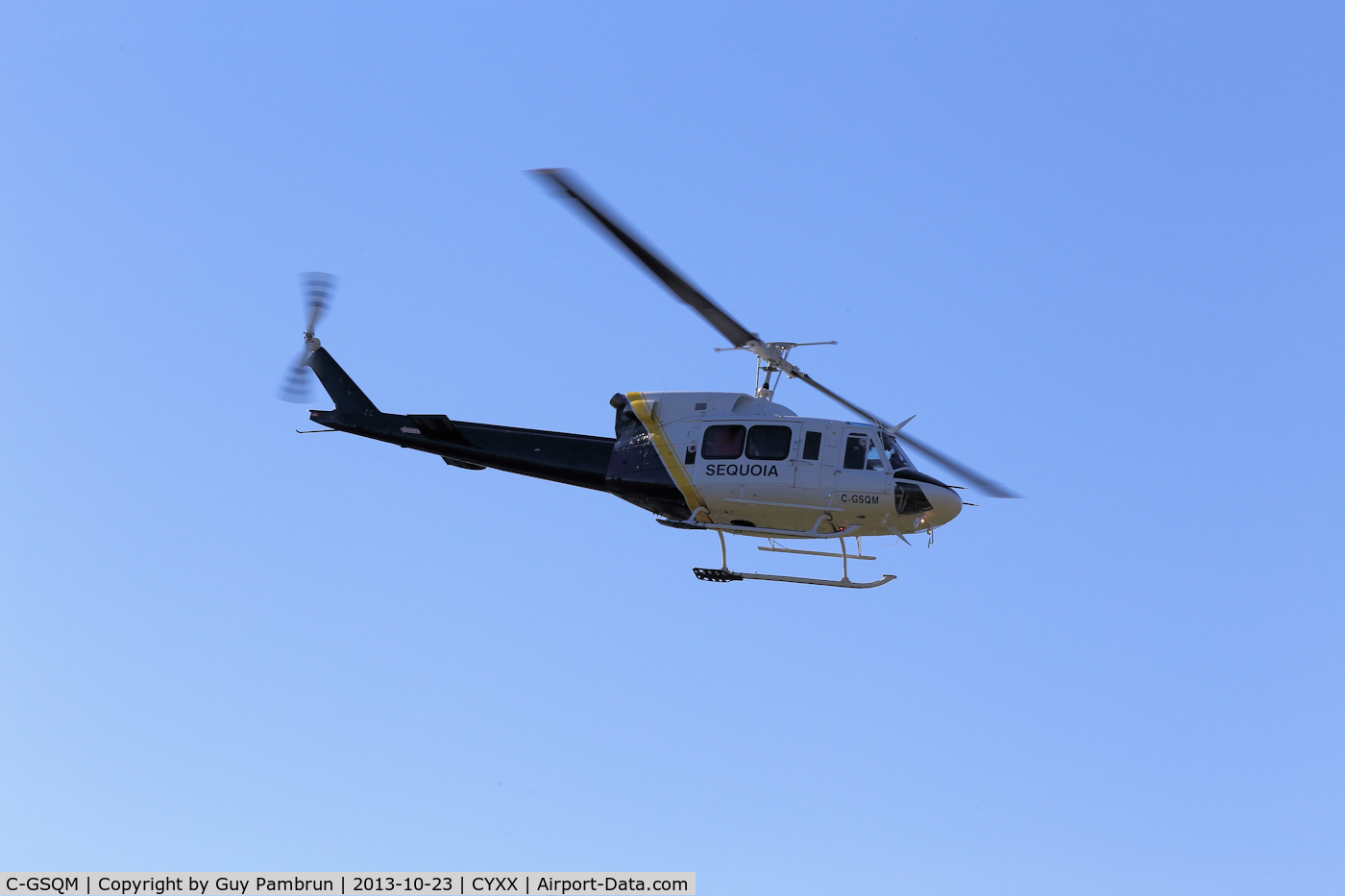 C-GSQM, 1980 Bell 212 C/N 31160, Departing