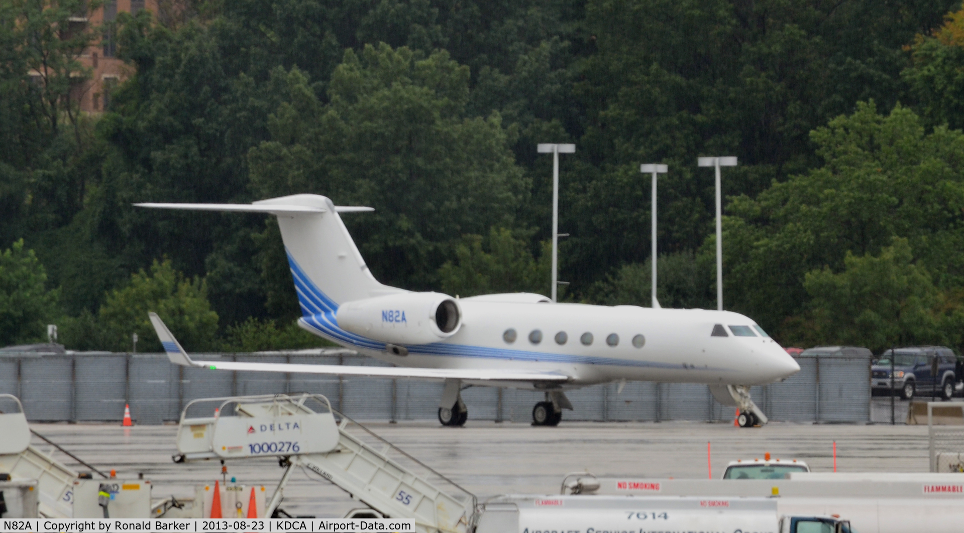 N82A, 2005 Gulfstream Aerospace GIV-X (G450) C/N 4032, National