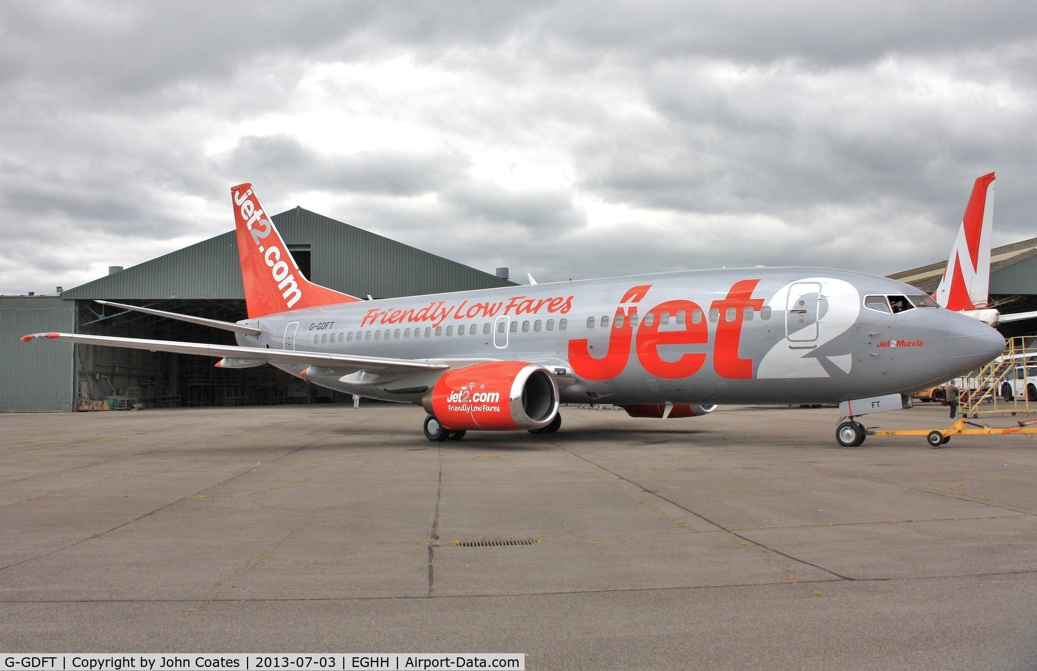 G-GDFT, 1998 Boeing 737-36Q C/N 29141, ex G-TOYM awaiting departure after respray