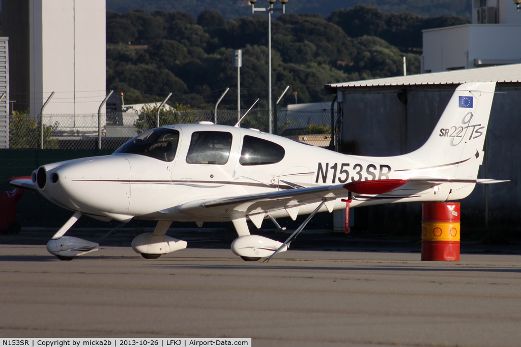 N153SR, 2006 Cirrus SR22 GTS C/N 1962, Parked