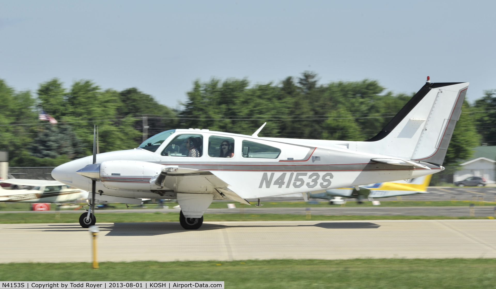 N4153S, 1975 Beech 95-B55 (T42A) Baron C/N TC-1871, Airventure 2013