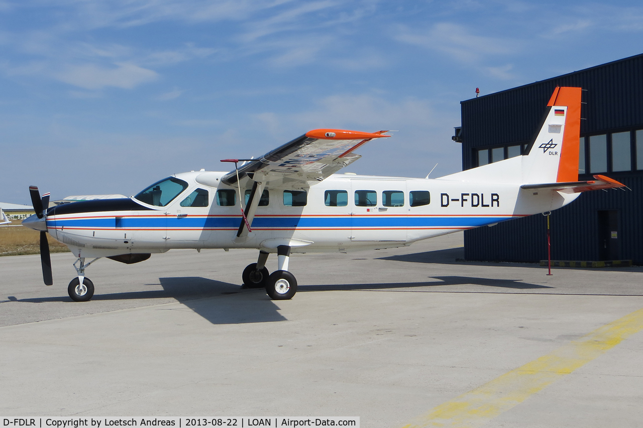 D-FDLR, 1998 Cessna 208B Grand Caravan C/N 208B-0708, visit from DLR