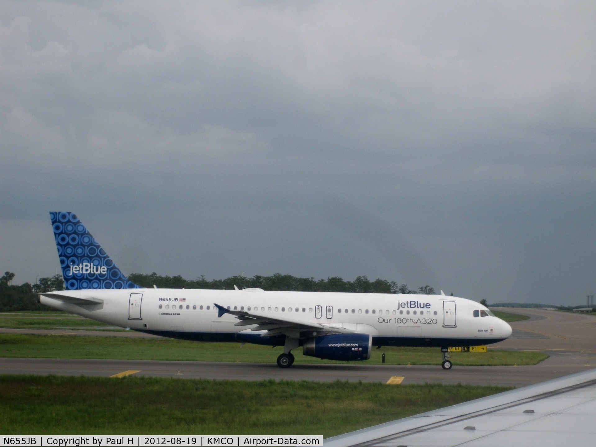 N655JB, 2007 Airbus A320-232 C/N 3072, 100th A-320 of JetBlue, special livery