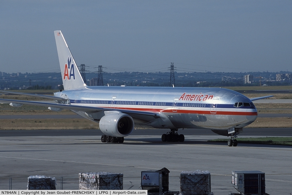 N784AN, 2000 Boeing 777-223 C/N 29588, American Airlines