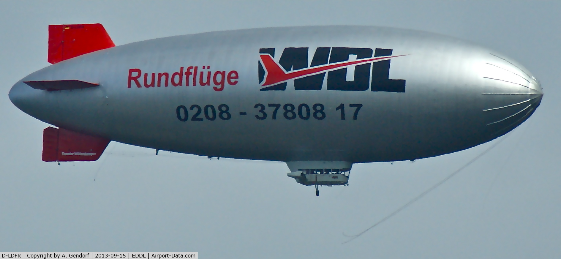 D-LDFR, Luftschiff WDL-1B C/N 107, WDL, nice blimp is overflying Düsseldorf Int´l(EDDL) during a scenery flight