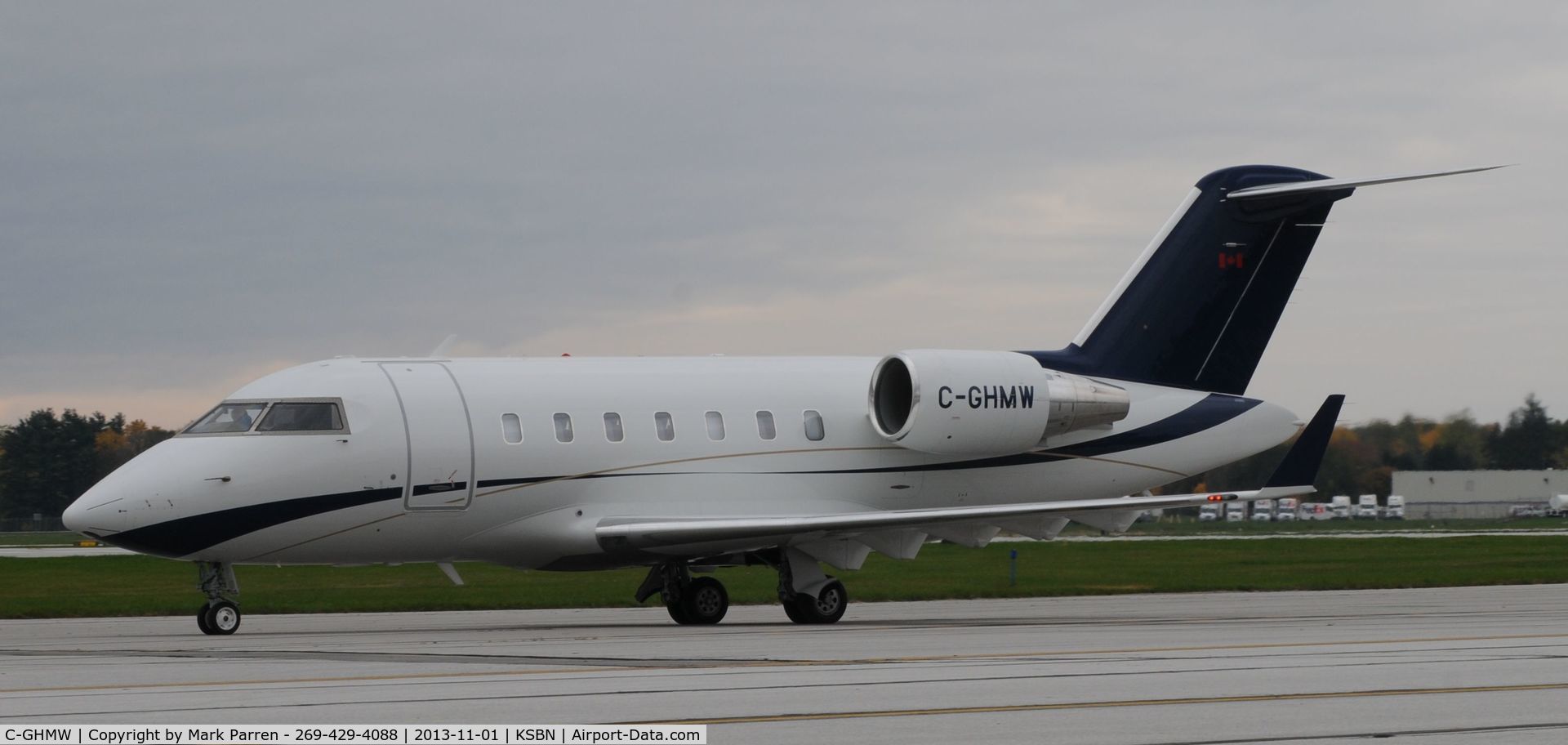 C-GHMW, 2008 Bombardier Challenger 605 (CL-600-2B16) C/N 5796, South Bend Airport