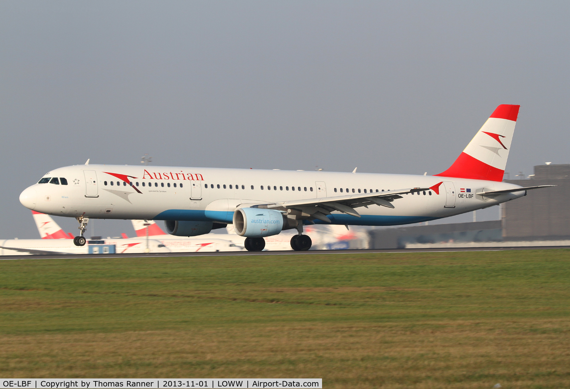 OE-LBF, 2001 Airbus A321-211 C/N 1458, Austrian A321