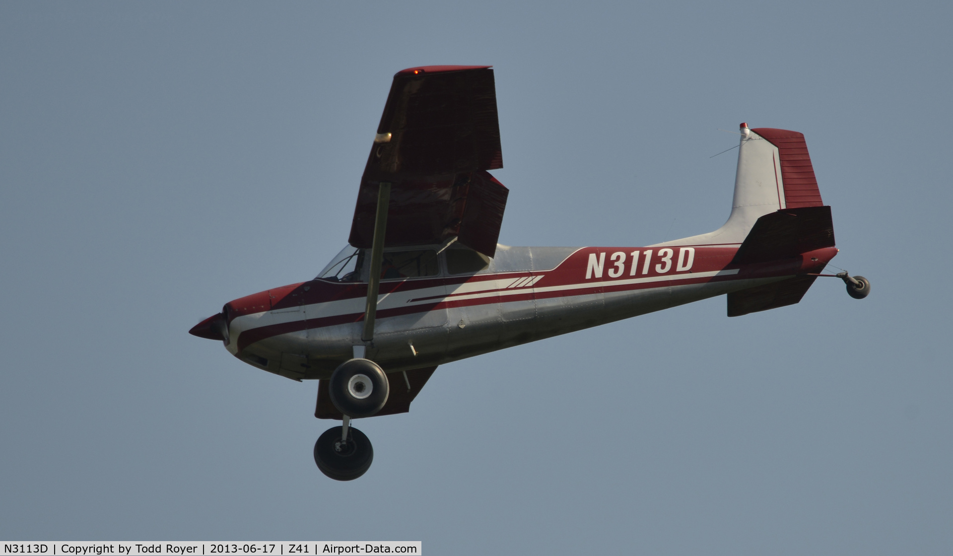 N3113D, 1955 Cessna 180 C/N 31911, Landing at Lake Hood Strip