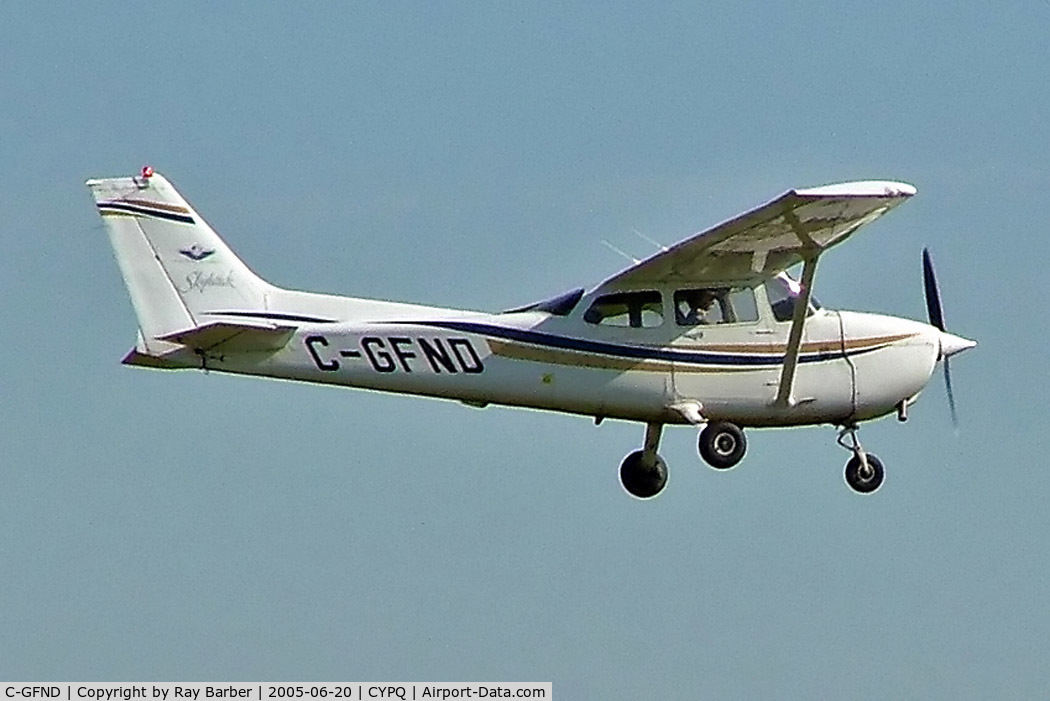 C-GFND, 1999 Cessna 172R C/N 17280779, Cessna 172R Skyhawk [172-80779] Peterborough~C 20/06/2005