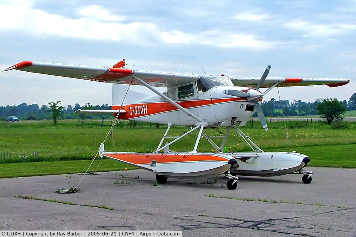 C-GDXH, 1976 Cessna A185F Skywagon 185 C/N 18502986, Cessna A.185F Skywagon 185 [185-02986] Lindsay~C 21/06/2005