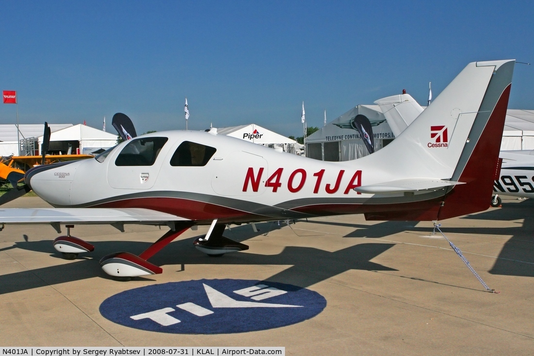 N401JA, 2008 Cessna LC41-550FG C/N 411031, Oshkosh