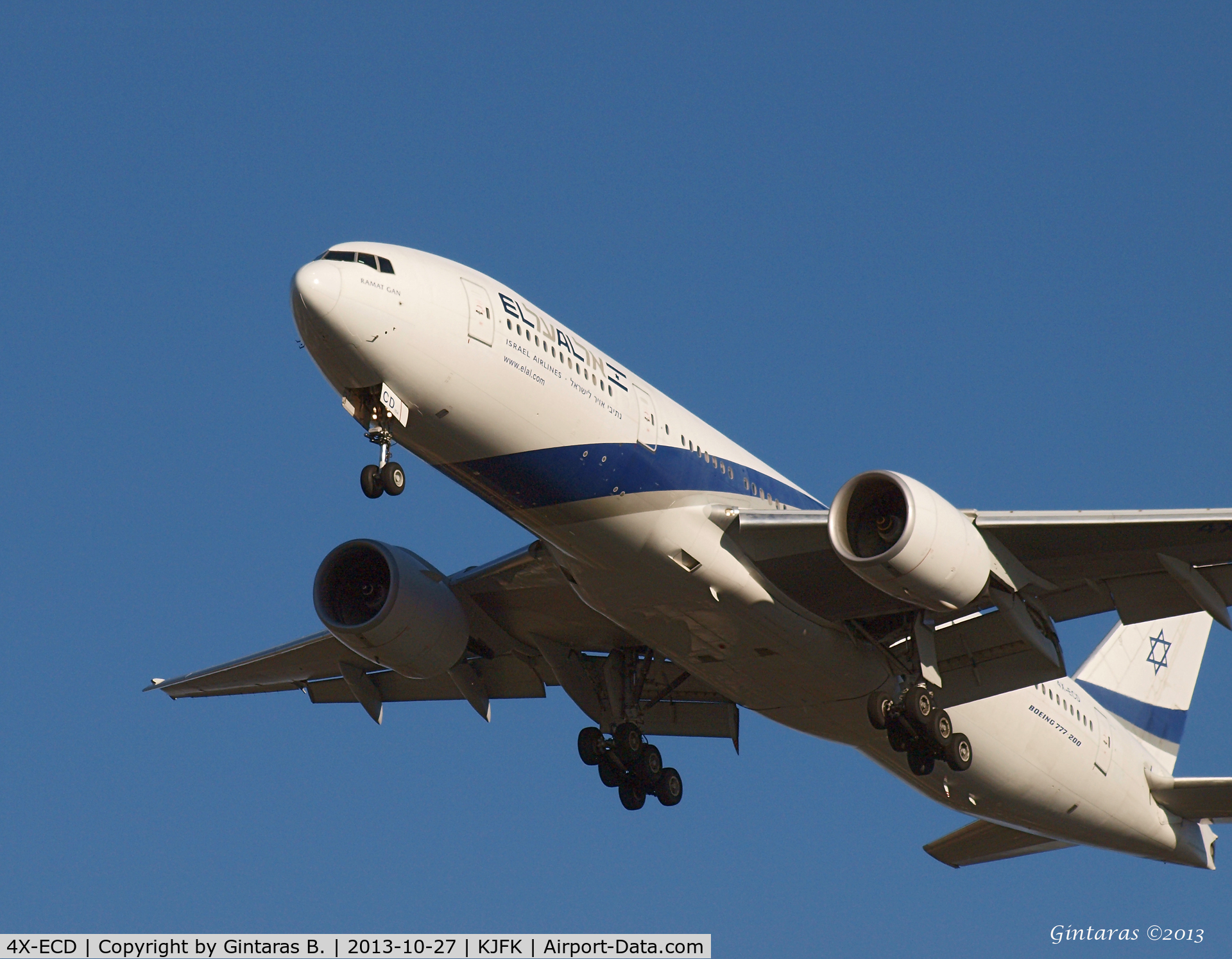 4X-ECD, 2002 Boeing 777-258/ER C/N 33169, Going to a landing on 31R @ JFK