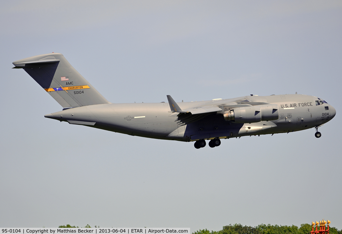 95-0104, 1995 McDonnell Douglas C-17A Globemaster III C/N P-29, 95-0104