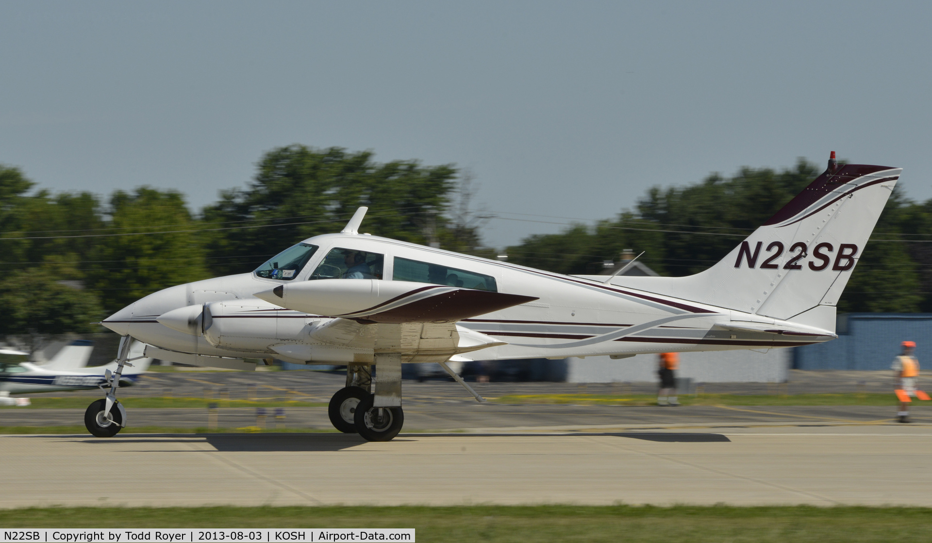 N22SB, 1966 Cessna 310K C/N 310K0087, Airventure 2013