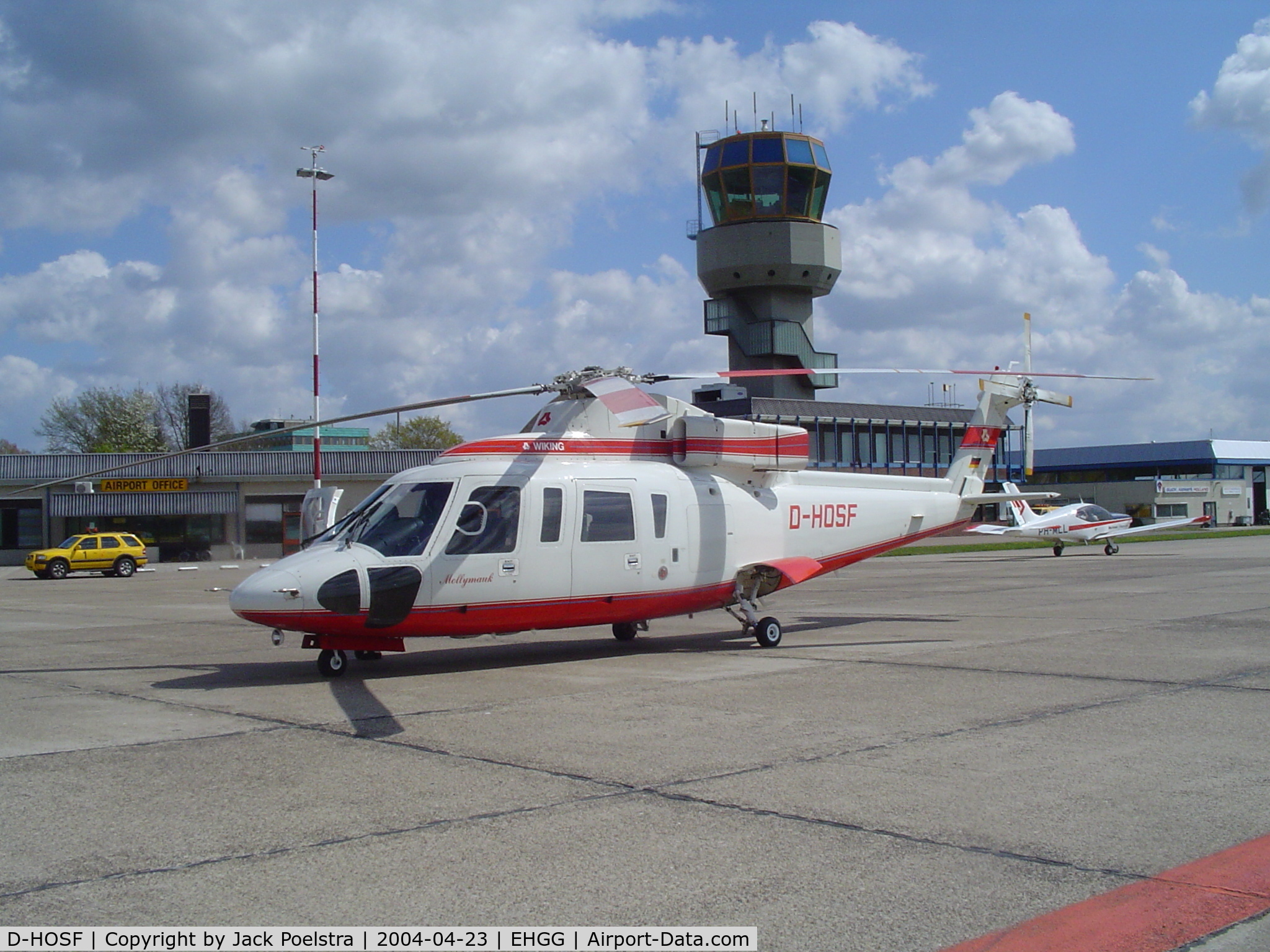 D-HOSF, Sikorsky S-76B C/N 760413, S-76B Wiking helicopters at Groningen airport