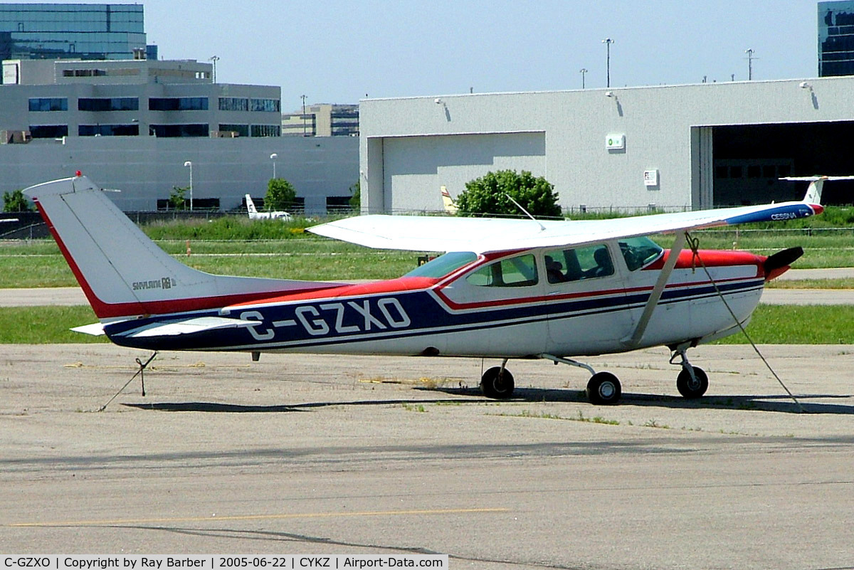 C-GZXO, 1978 Cessna R182 Skylane RG C/N R18200363, Cessna R.182 Skylane RG [R182-00363] Toronto-Buttonville~C 22/06/2005