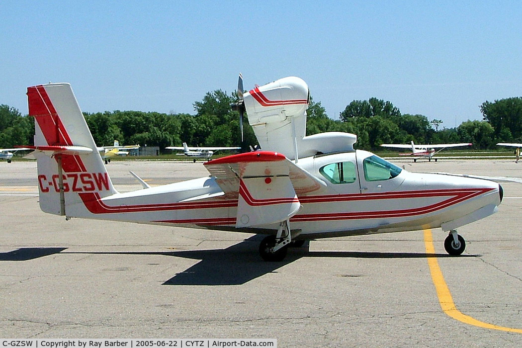 C-GZSW, 1979 Lake LA-4-200 Buccaneer C/N 989, Lake LA-4-200 Buccaneer [989] Toronto-City Centre Airport~C 22/06/2005