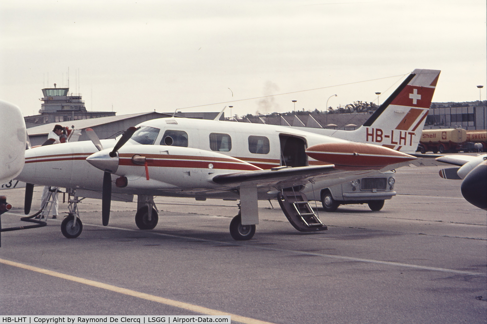 HB-LHT, 1975 Piper PA-31T-620 Cheyenne II C/N 31T-7520003, Geneva, summer 1974
