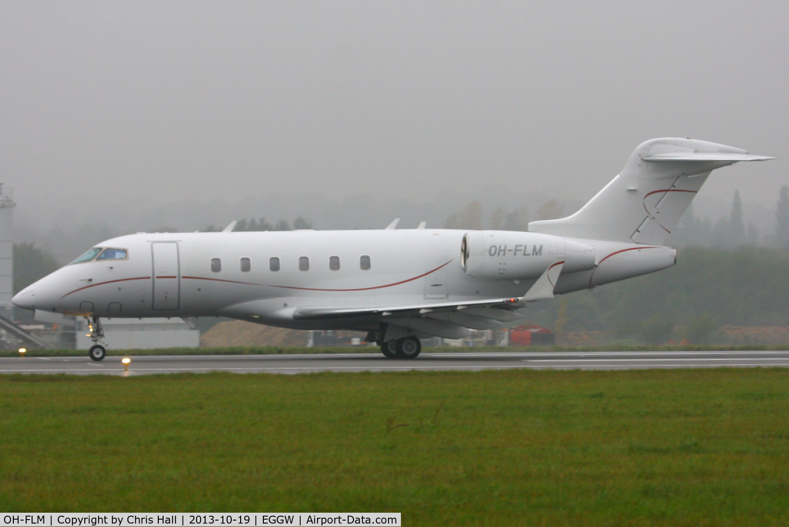 OH-FLM, 2007 Bombardier Challenger 300 (BD-100-1A10) C/N 20155, Jetflite