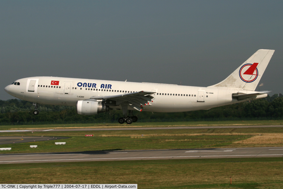 TC-ONK, Airbus A300B4-103 C/N 086, Onur Air