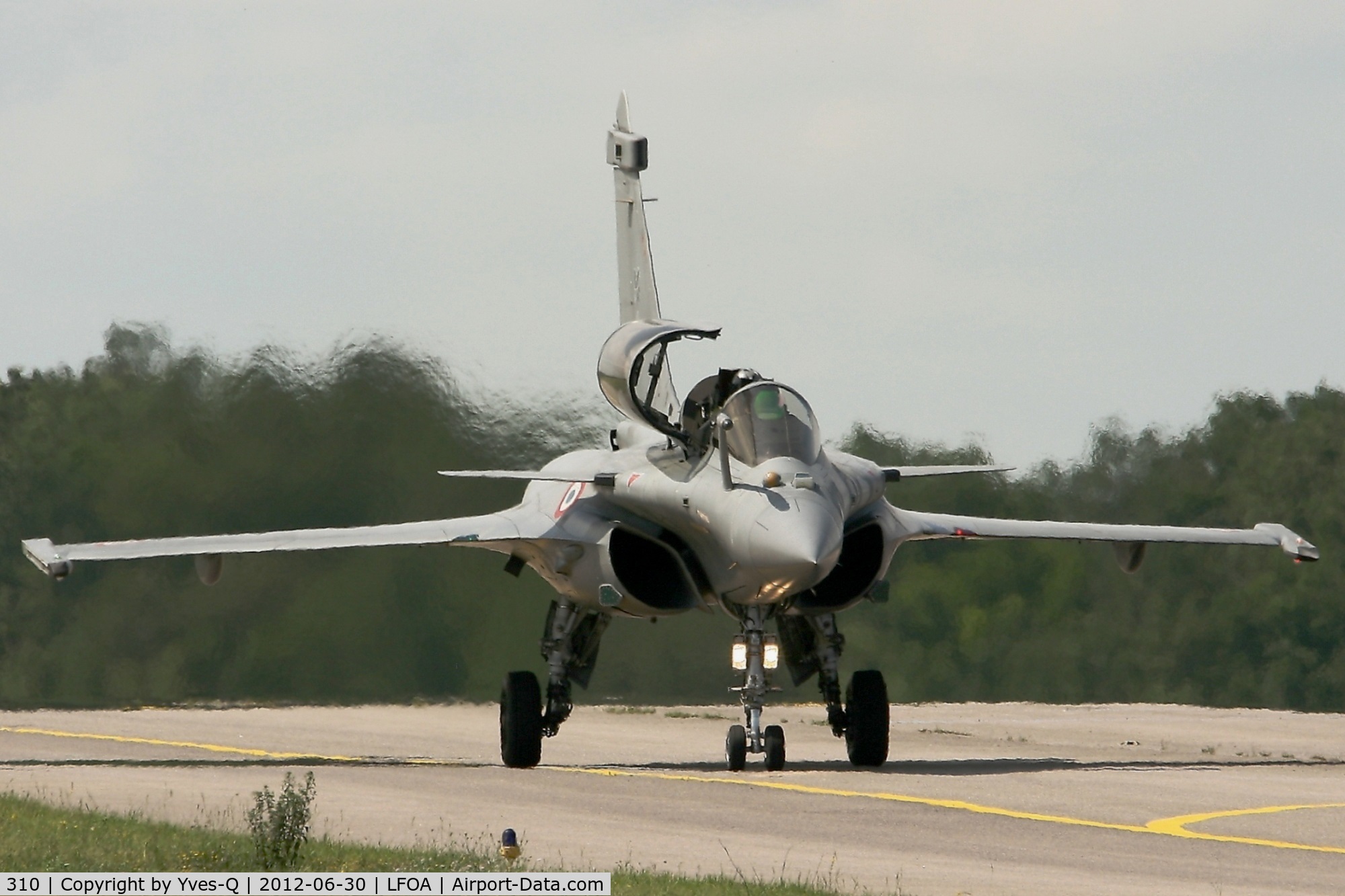 310, Dassault Rafale B C/N 310, French Air Force Dassault Rafale B (113-HC), Taxiing back Solo Display, Avord Air Base 702 (LFOA)  Air Show 2012