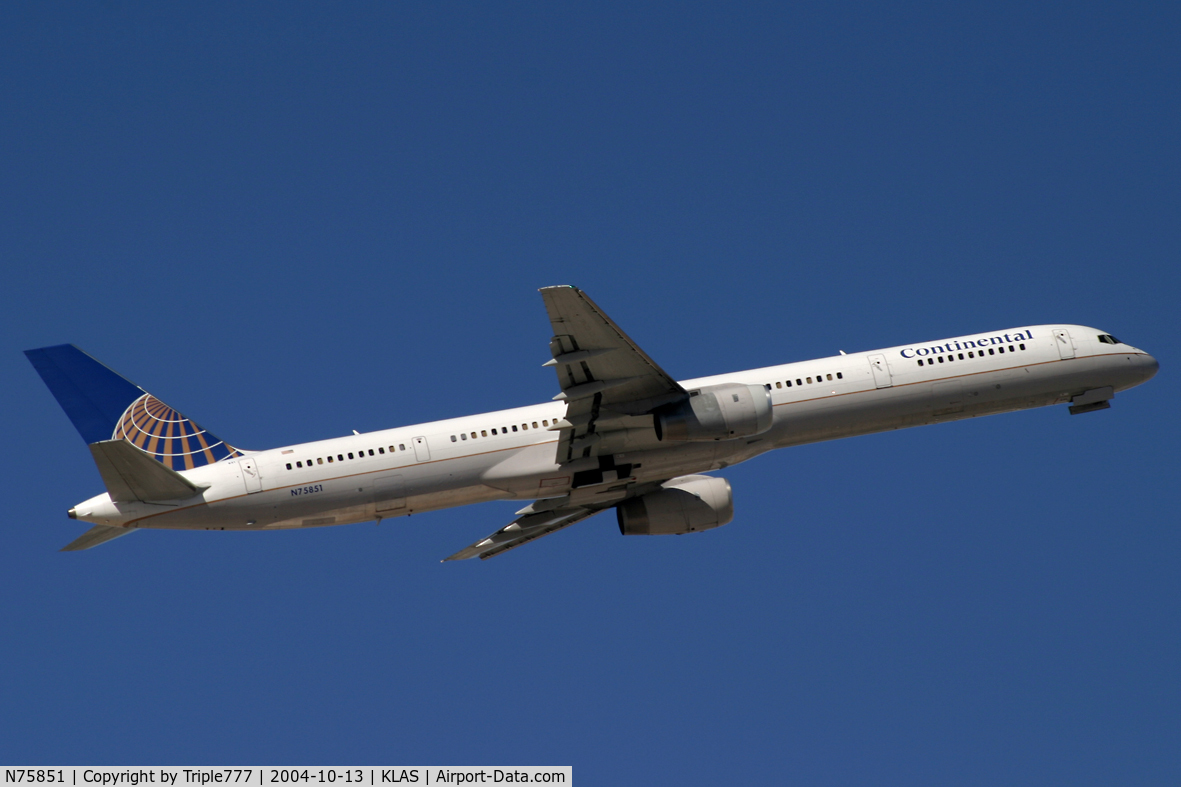 N75851, 2001 Boeing 757-324 C/N 32810, Continental