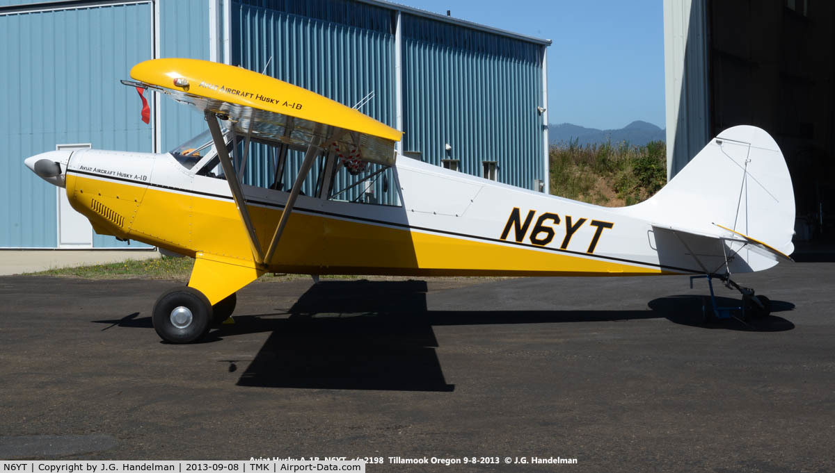 N6YT, 2002 Aviat A-1B Husky C/N 2198, At Tillamook OR.