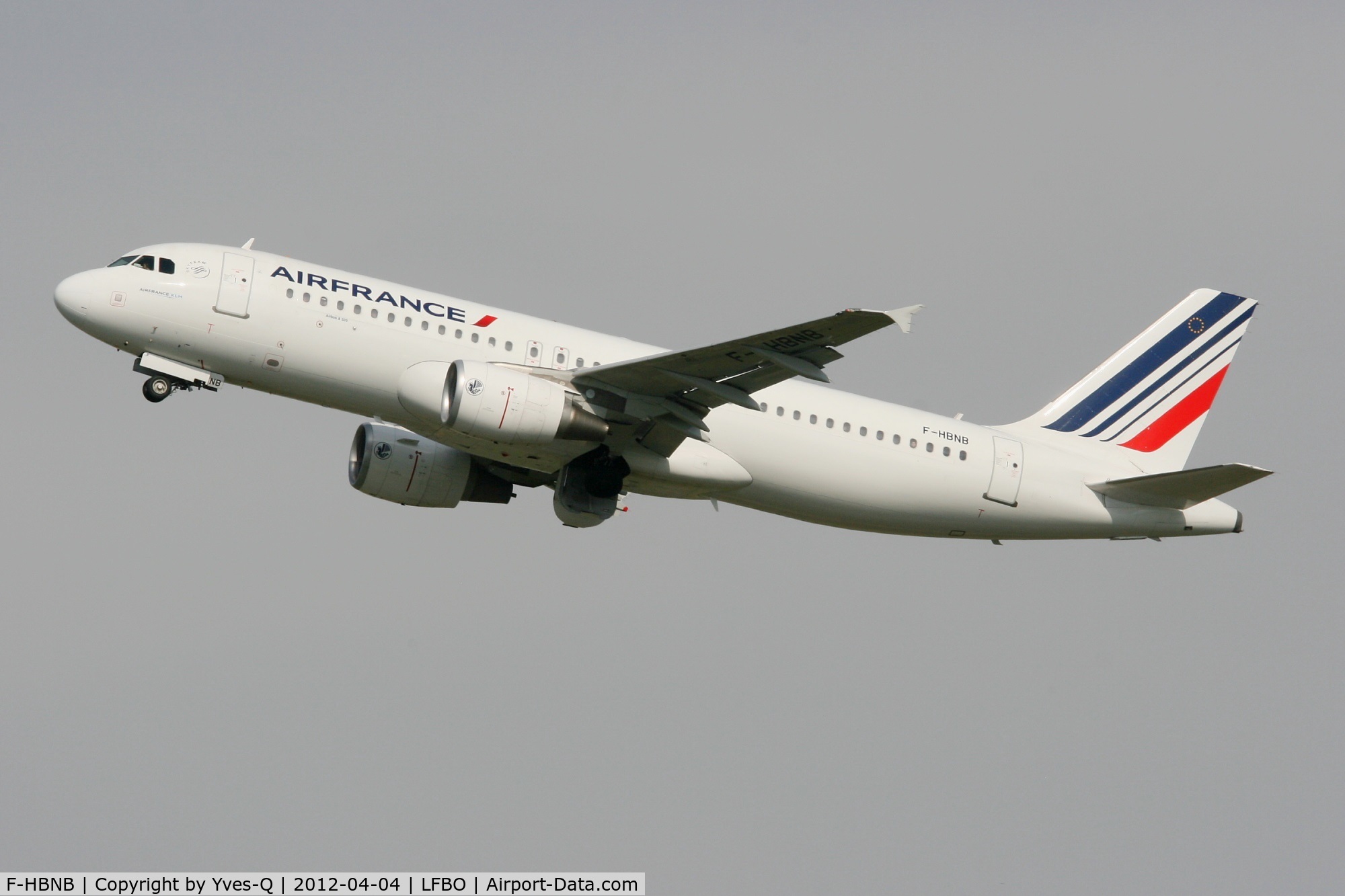 F-HBNB, 2010 Airbus A320-214 C/N 4402, Airbus A320-214, Take-off Rwy 32R, Toulouse Blagnac Airport (LFBO-TLS)