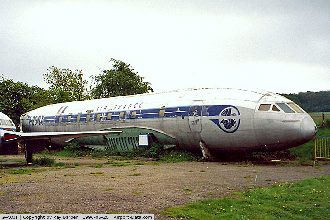 G-AOJT, De Havilland DH.106 Comet 1A C/N 6020, De Havilland DH.106 Comet 1A [06020] London Colney, Herts~G 26/05/1996 Preserved and marked F-BGNX.