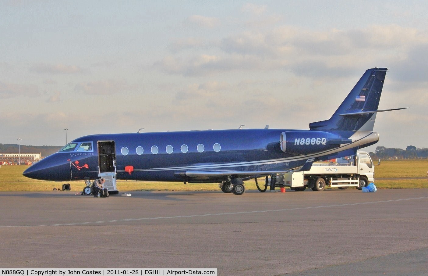 N888GQ, 2007 Israel Aircraft Industries Gulfstream 200 C/N 167, Parked at Signatures